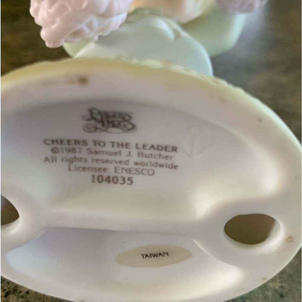 🎀3/$25🎀 Cheers To The Leader Precious Moments figurine, EUC - Picture 4 of 4